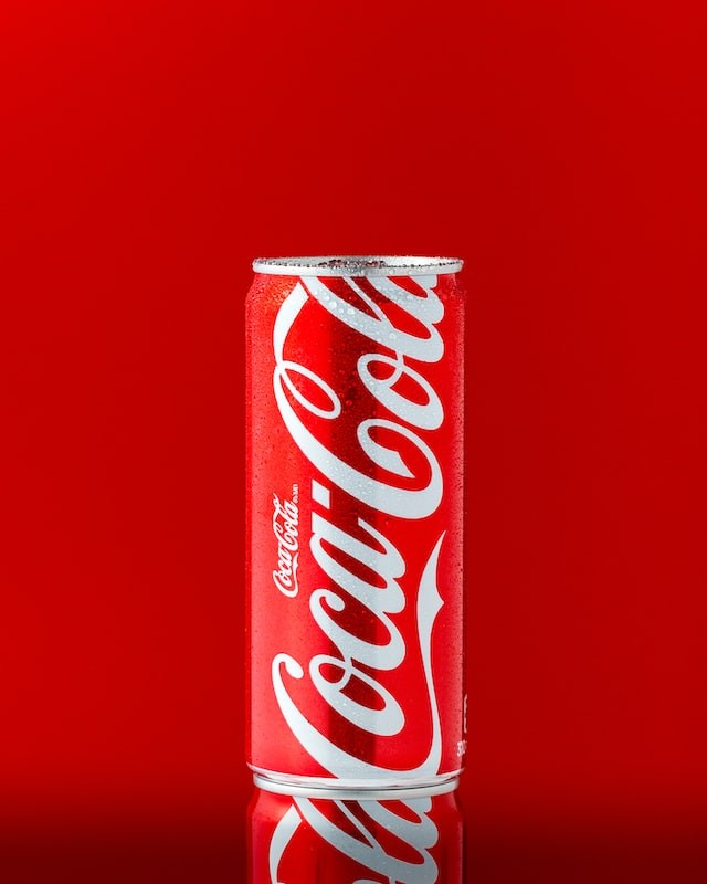 can of coca cola